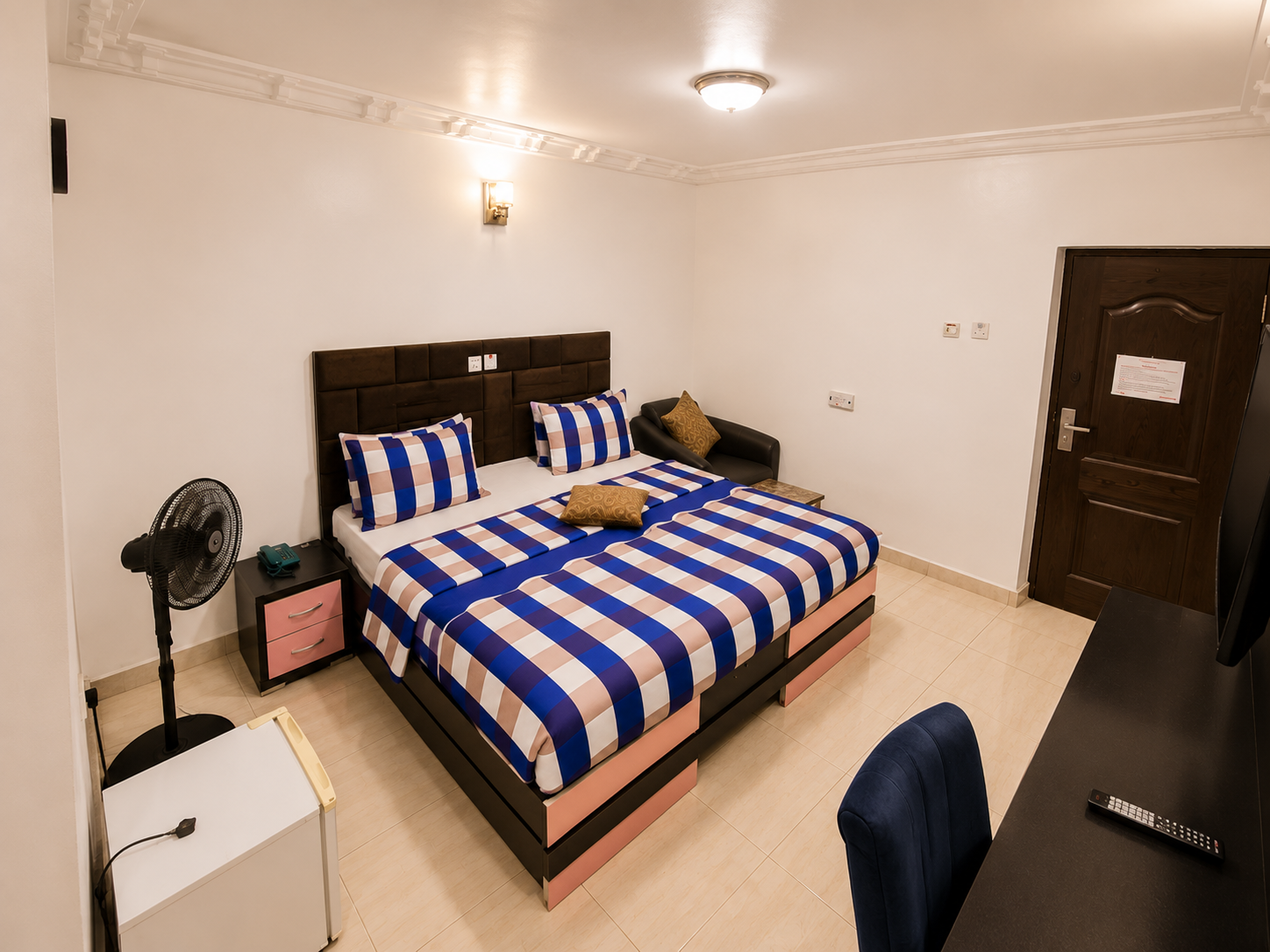 Deluxe Suite interior
