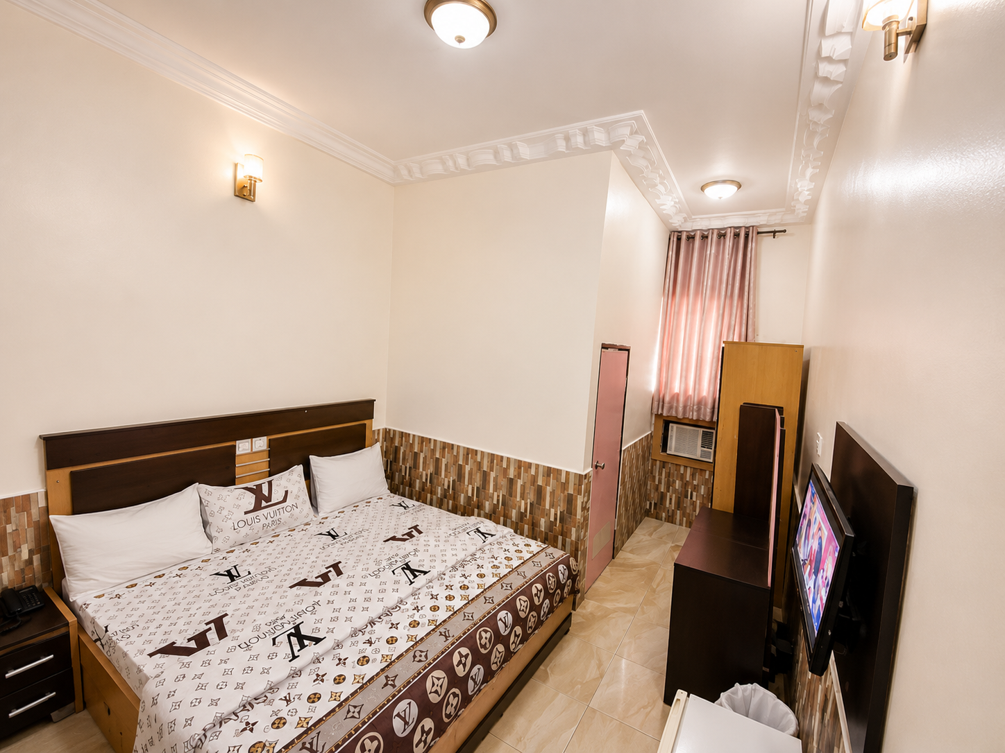Superior Suite interior
